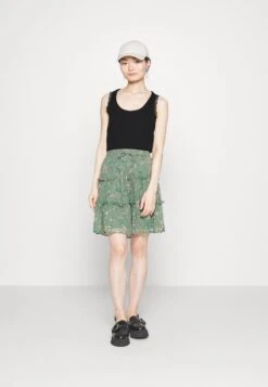 Top - Black -Anna Field c16681f15de14caa9b53093493f296e0